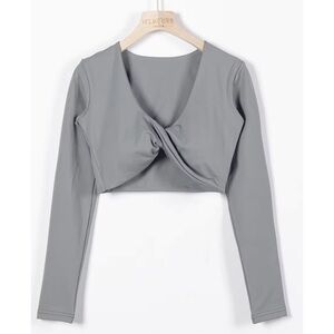 lululemon athletica Gray Twist Front Crop Top